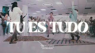 Tu És Tudo - Isadora Pompeo, Julliany Souza ft. Leo Brandao - AURORA