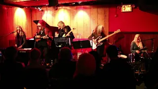 Grandma's Hands - Ace of Cups (Live at Rockwood Music Hall 3/1/19)
