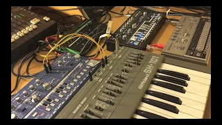 TR-606 SH-101 RE-303 Synthiepop session