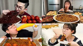 | BLACK BEAN NOODLES ASMR | MUKBANGERS EATING NOODLES🔥NOODLES EATING ASMR MUKBANG |