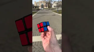 How to disassemble your Rubik's Mini