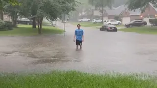 Heavy downpours and flooding in Humble area