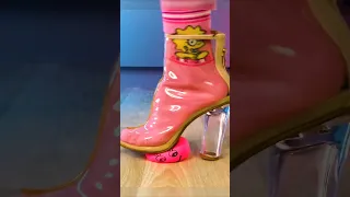 High Heels  👠 Vs Pink Toys, 🦑🐙 Balloons🎈#shortvideo #asmr #heelscrush #highheelcrush #crush fetish