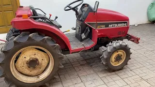 Mitsubishi MT185 mini tractor