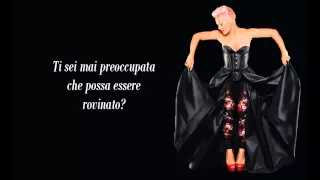 Pink - Try [ Traduzione in Italiano ]