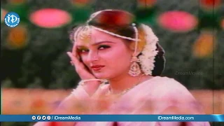 Maha Manishi Movie Songs - Choopulu Choopulu Tholi Choopai Video Song || Krishna, Jaya Prada, Radha