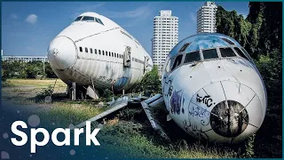 How The Boeing Jumbo Jet Changed The World | Engineering Giants | Spark