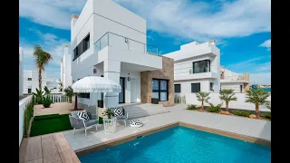 Modern villa with private pool in Doña Pepa, Ciudad Quesada.