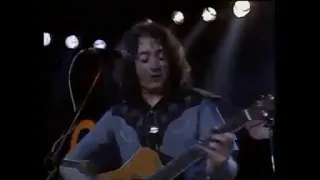 Rory Gallagher with "Walkin’ Blues"