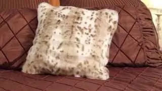 How to Make a Faux Fur Pillow Cover