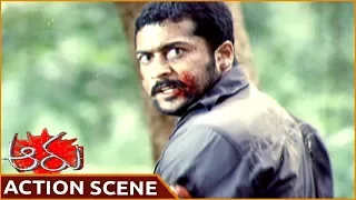 Aaru Movie || Surya Superb Climax Action Scene || Surya, Trisha, Ashish Vidyarthi || Shalimarmovies