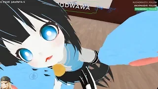 THE CUTEST THING I'VE EVER SEEN! - VRchat full body tracking dancing