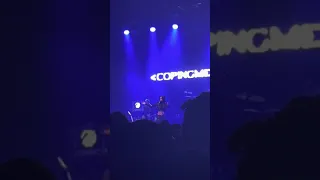 No Control - WILLOW 11/03/2022 @ Terminal 5