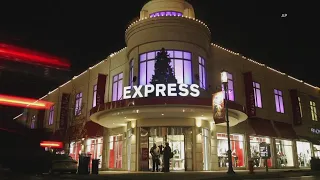 Express files for Chapter 11 bankruptcy, plans to close 95 stores