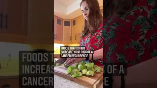 THIS FOOD DOES NOT FEED CANCER