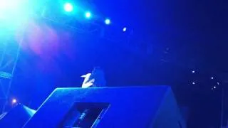 Sunidhi Chauhan Concert, SF 2011, IIT Kharagpur.mp4