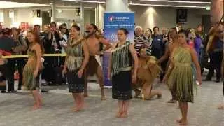 Aloha Auckland - Hawaiian Airlines Arrives in Auckland, New Zealand