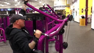 Planet Fitness Lat Pulldown Machine - How to use the lat pulldown machine at Planet Fitness