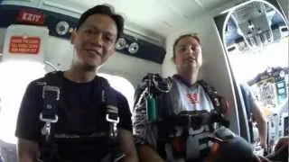 Dennis' Skydiving Experience April 2012 (@ Skydive Dubai)