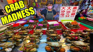 Taiwanese Seafood Tour | Crab Madness + Cheapest Sashimi in Donggang | BEST Street Food In Taiwan