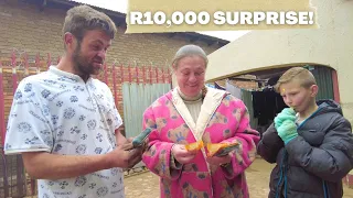 Giving Away  R10,000 To a Homeless Person! Must Watch!