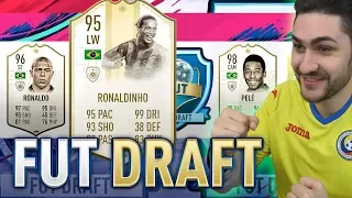 PRIME ICON MOMENTS RONALDINHO FACE SENZATIE in FIFA 19 DRAFT SPRE GLORIE #94