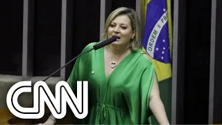 Joice Hasselmann: Linguagem neutra tem que ser debatida por acadêmicos | CNN ARENA