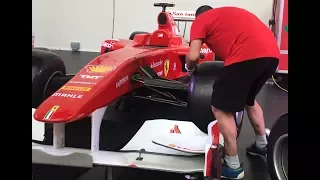 Как поменять колесо на болиде Формулы-1
