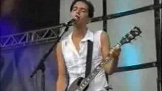 Placebo - Without You I'm Nothing (Live Werchter 2001)
