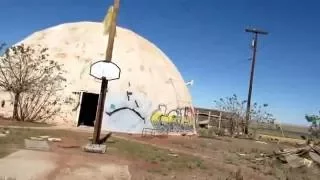 ABANDONED!!! Meteor City Trading Post!! Everything left behind... Route 66!!