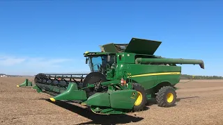 John Deere S680 Combine - 635FD HydraFlex Draper - Soybeans - Lenawee County - Harvest 2020