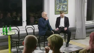 Talkshow Vítka Martince - Ivo Šmoldas, fotbalistka Nela Sováková a holič Viktor Novák