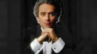 José Carreras. Improvviso. Andrea Chenier. Umberto Giordano.