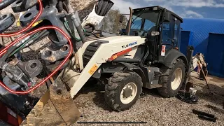 RM Terex TLB825. Замена втулки пальцы на каретки и поворотной тумбы.