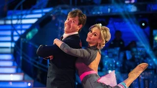 Daniel O'Donnell & Kristina dance the American Smooth to 'Fly Me To The Moon' - Strictly: 2015