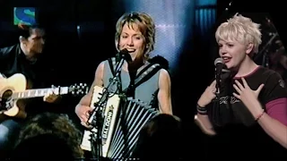 Dixie Chicks & Sheryl Crow - "You Were Mine" (LIVE, 1999)