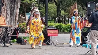 Grupo Rikchari en Quito, Ecuador