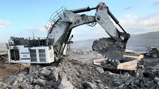 THE WORLDS BIGGEST EXCAVATOR IN ACTION | LIEBHERR R9350 EXCAVATOR ~ MININGSTORY