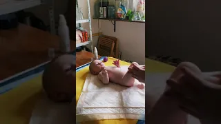 Сеанс детского массажа