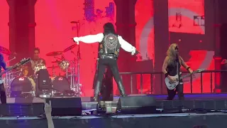 Under My Wheels - Alice Cooper live at Welcome to Rockville 2023