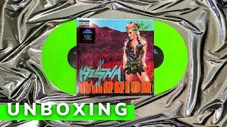 Kesha - Warrior Expanded Edition (Hot Green Vinyl) Webstore Exclusive | UNBOXING