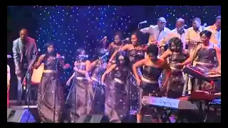 Spirit Of Praise 3 feat. Benjamin Dube - Ketshepile Wena