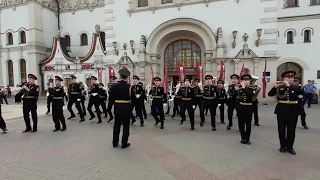 Суворовцы Московского военно-музыкального училища на казанском вокзале 01.06.2019 #spasstower2019