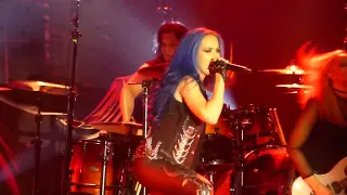 Nita Strauss & Alyssa White-Gluz - The Wolf You Feed (Live in Montréal)