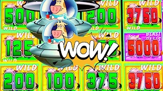 ★BIG COW WILDS WIN!★ SHORT BUT SWEET! 😍 INVADERS ATTACK FROM THE PLANET MOOLAH Slot Machine