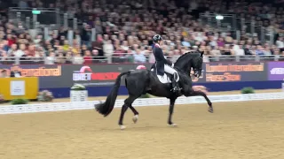 LOTTIE FRY & EVERDALE never before seen 85.040% PINK GRAND PRIX FREESTYLE! LIHS2023