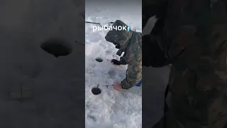 НАПИЛСЯ!!! Новогодняя рыбалка!!!  Много не пейте!!!👍💯😂