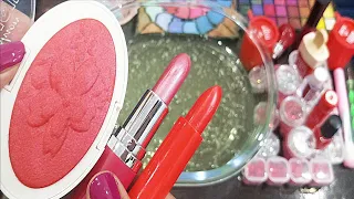 RED SLIME! Slime Colouring with Red Makeup! Mixing eyeshadow, lipstick,Glitters into slime! #asmr