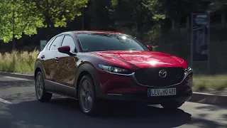 Mazda CX-30: Minden pillanatban kapcsolatban I Mazda Motor Hungary