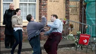 Coronation Street - Kevin Webster Vs. Tyrone Dobbs (7th January 2011 Episode 1)